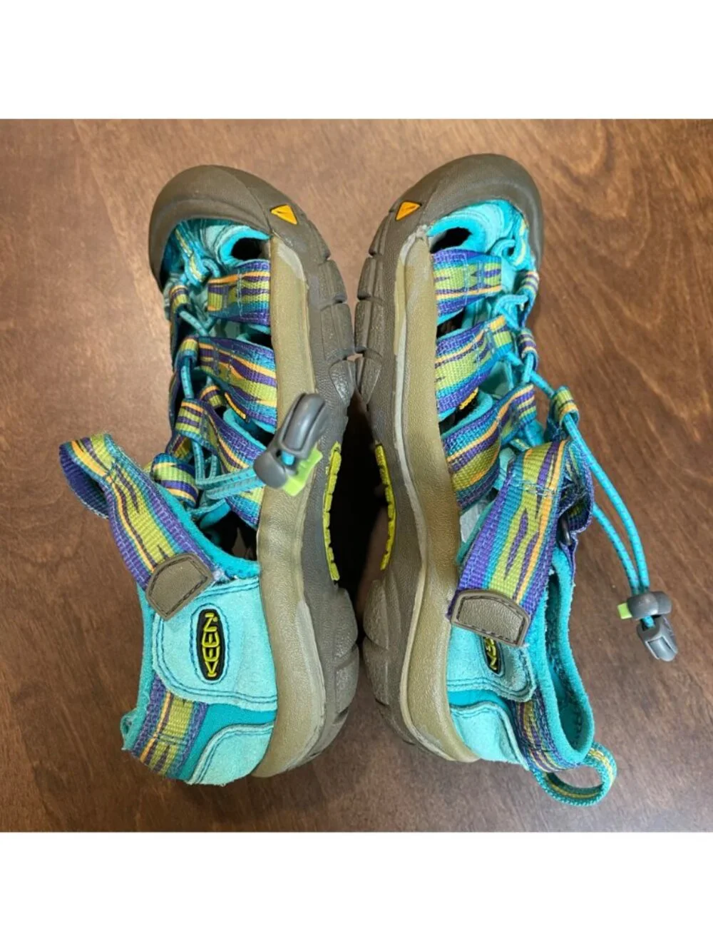 KEEN Newport H2 Sandals Unisex Big Kids Size 1 Waterproof Shoes Camp Hiking Blue